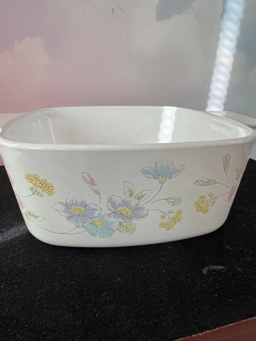 Vintage Corning Ware Corelle Pastel Bouquet 1.5 Liter Casserole w/ PYREX Lid